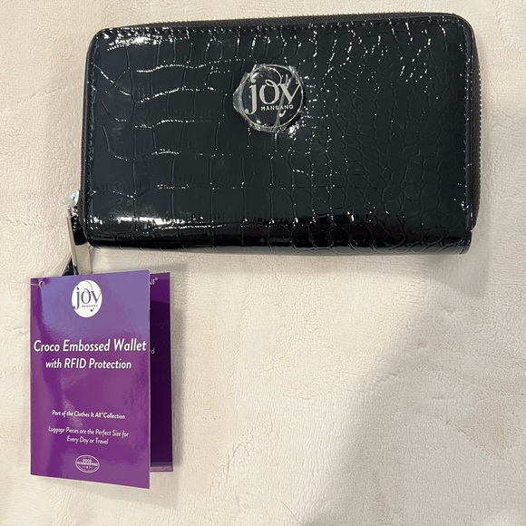 Joy Mangano Bags Joy Mangano Black Faux Patent Wallet Poshmark